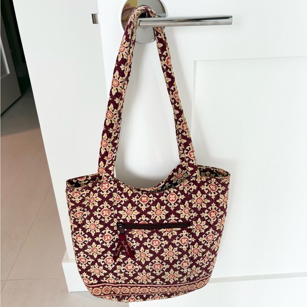 Vera Bradley floral tote bag